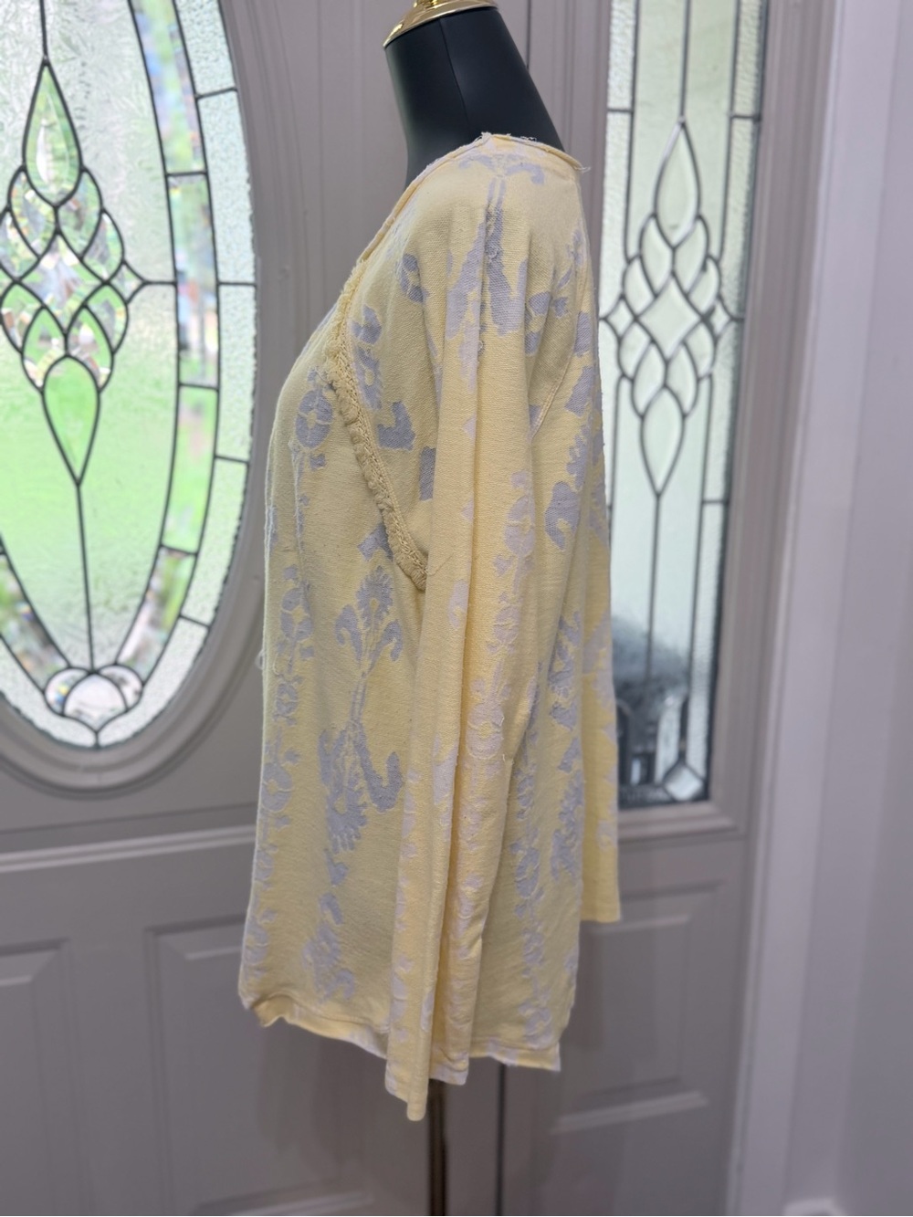 Democracy Yellow Floral Print Long Sleeve Knit Top XL Boho Casual - Picture 6 of 10